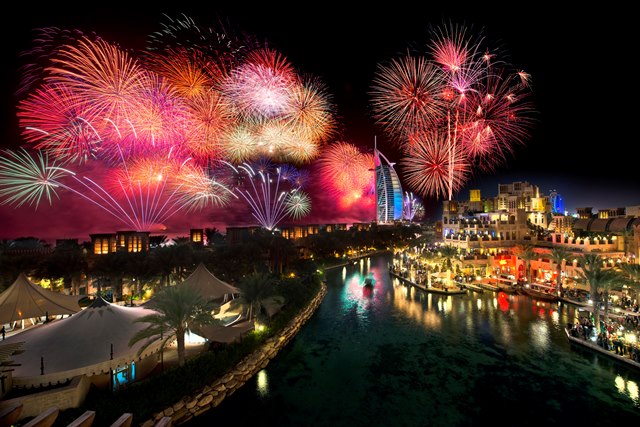 АРТ-ТУР приглашает в Madinat Jumeirah на новогодний гала-вечер!